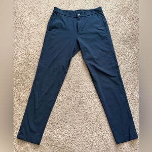 lululemon athletica Men's Dark Navy Commission Pants 31x29.5